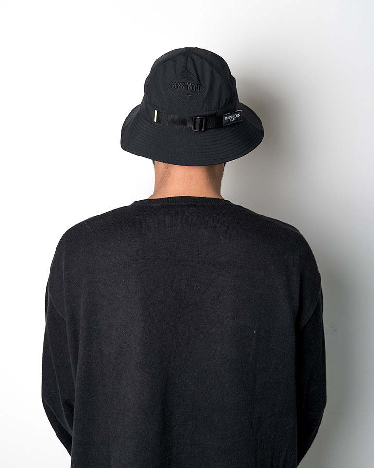 hat001